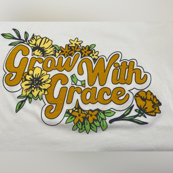 Wound Up Grow With Grace Floral Graphic Tee Size XL (15/17) - Picture 4 of 4